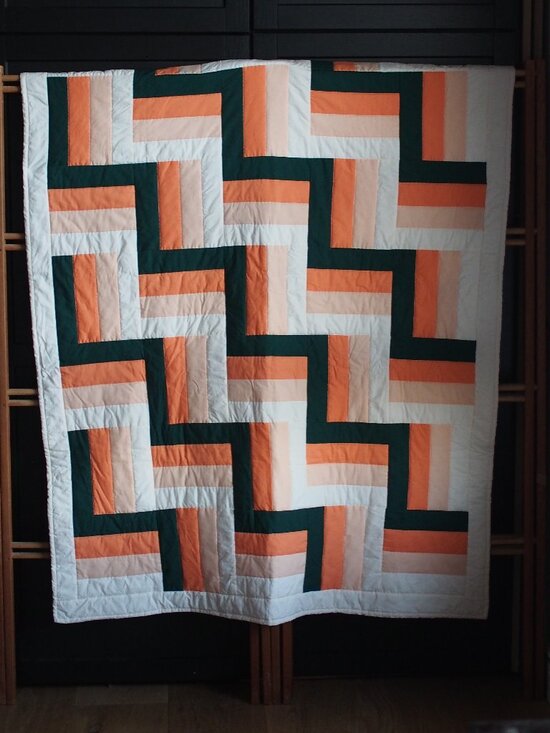 Handmade Other - Like NEW Beautiful Fall Handmade, Handstitched, Log Cabin Lap Quilt